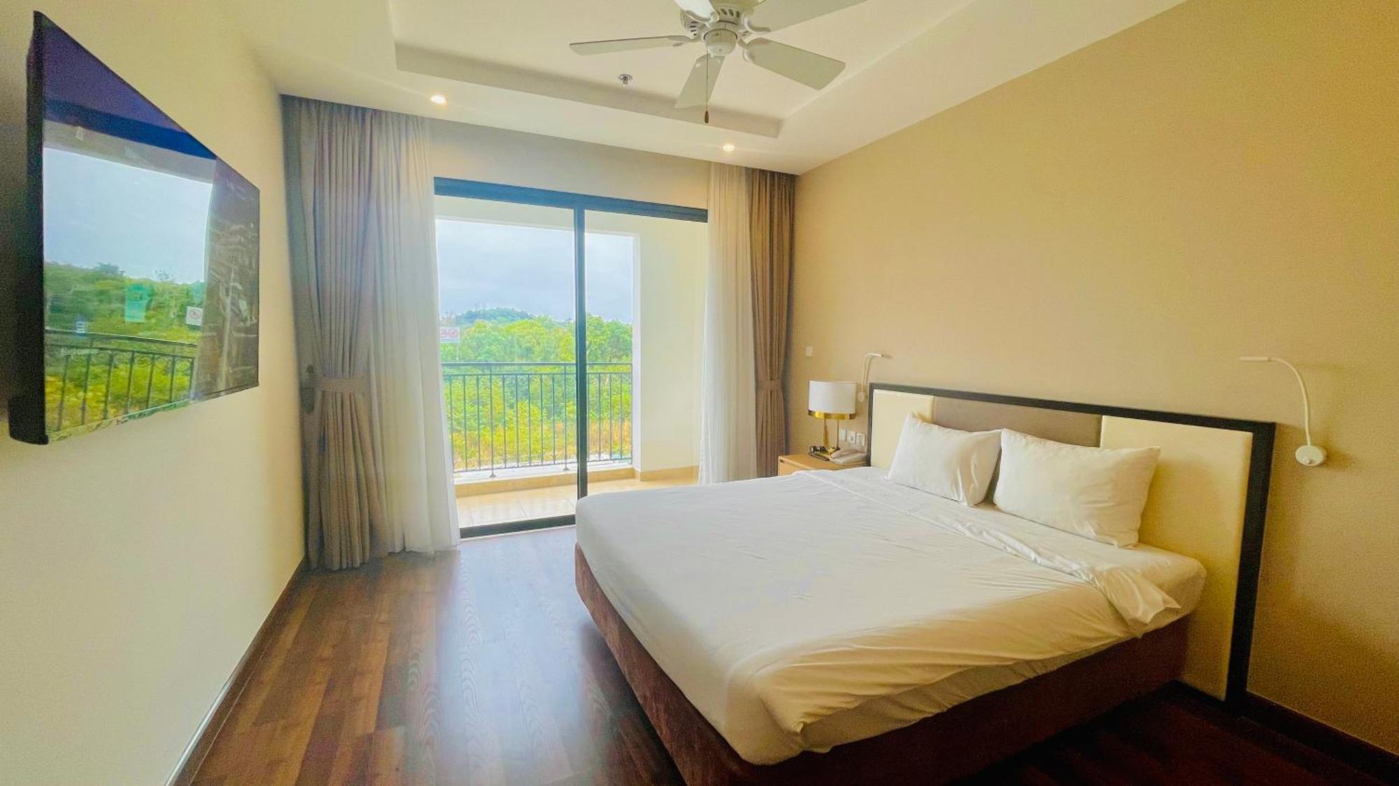 Vinholidays Fiesta Phu Quoc Extérieur photo